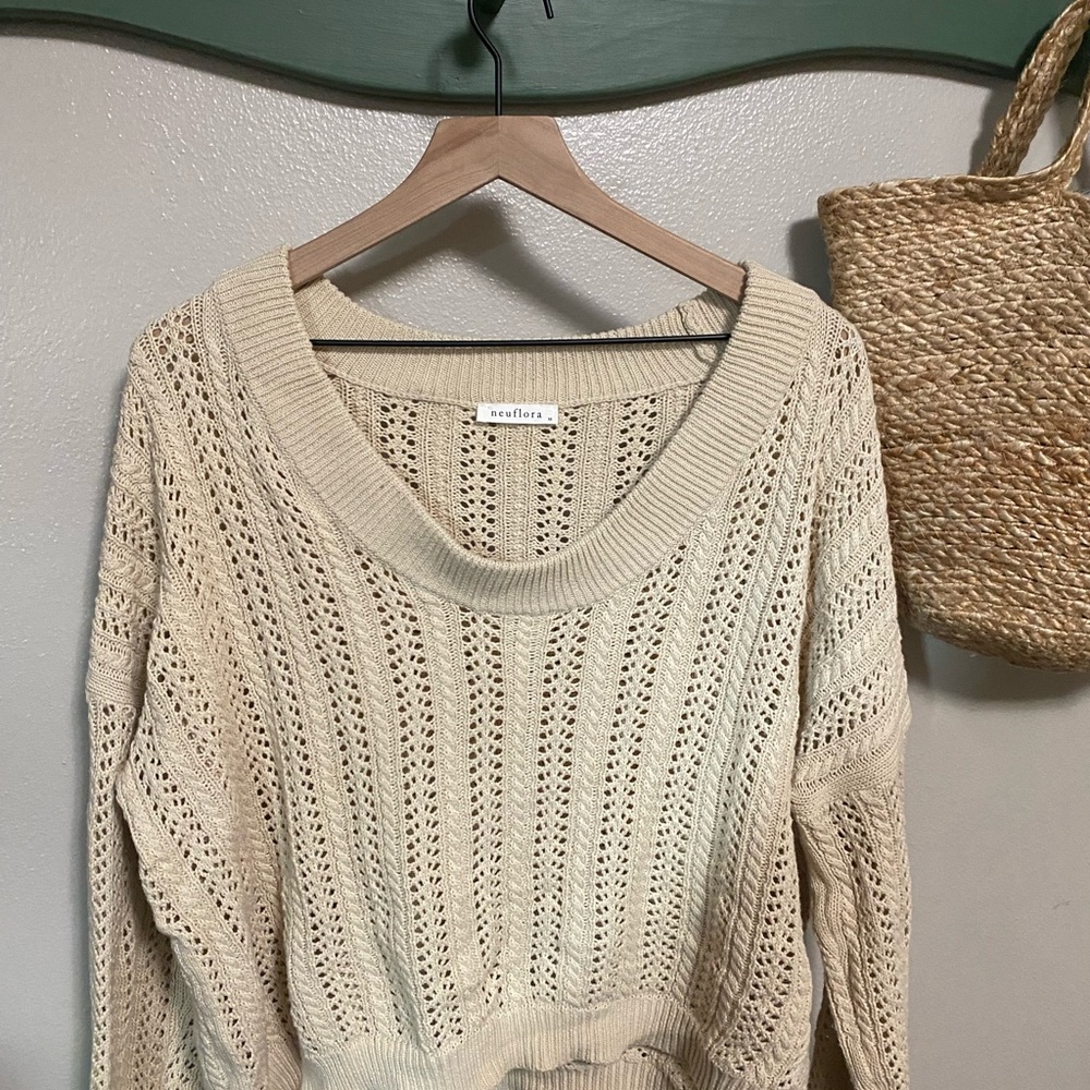 Neuflora beige sweater - Picture 2 of 3